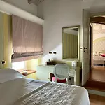 Euchelia Hotel