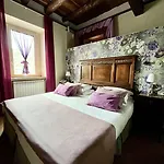 Euchelia Hotel