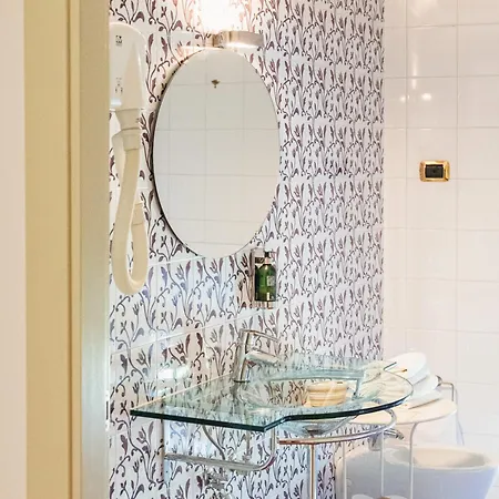 Euchelia Hotel 4*