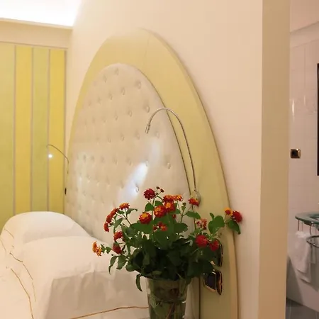 Euchelia Hotel Castrocielo