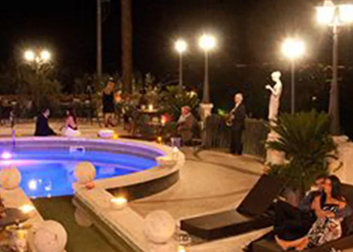 Euchelia 卡斯特罗齐耶罗