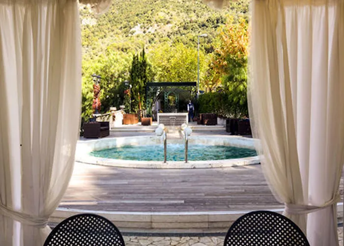 酒店 Euchelia 卡斯特罗齐耶罗